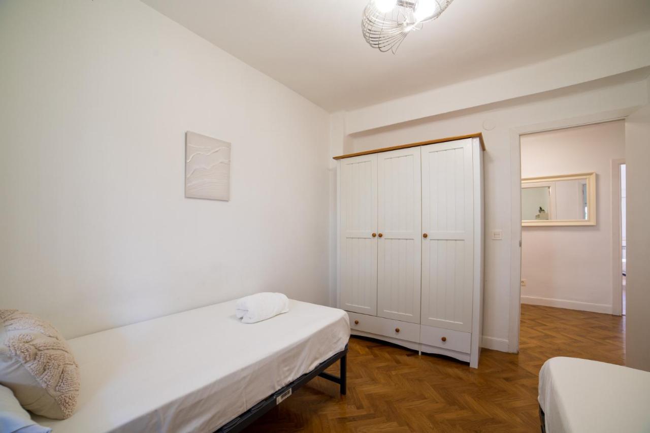 Charming Sweet Rio Deba Apartment By Cisan Rentals San Sebastian Bagian luar foto
